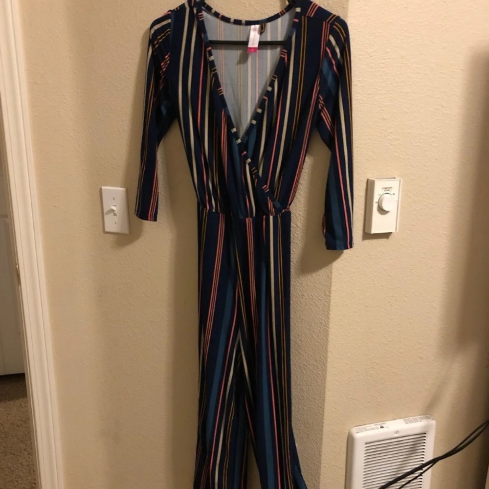 Jump suit
